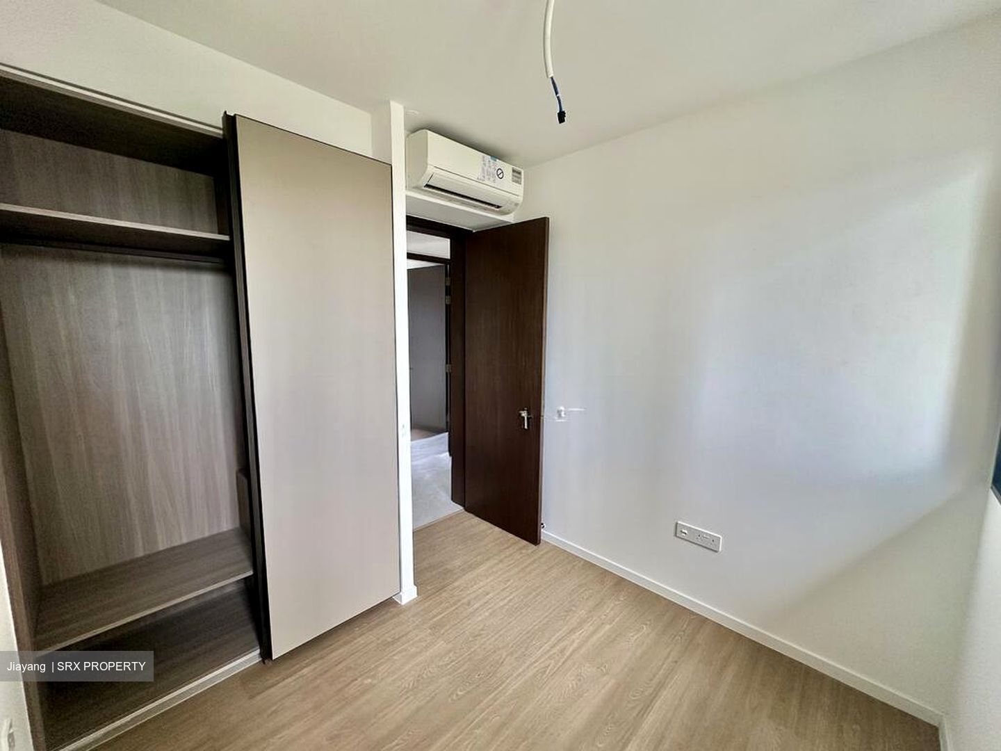 Tenet (D18), Condominium #502407131